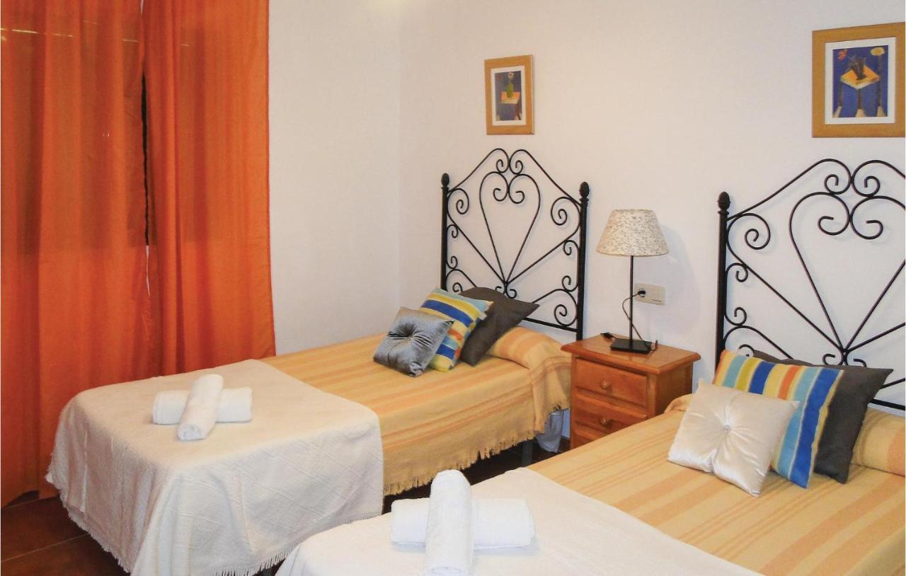 3 Bedroom Amazing Home In Фрихилиана Экстерьер фото